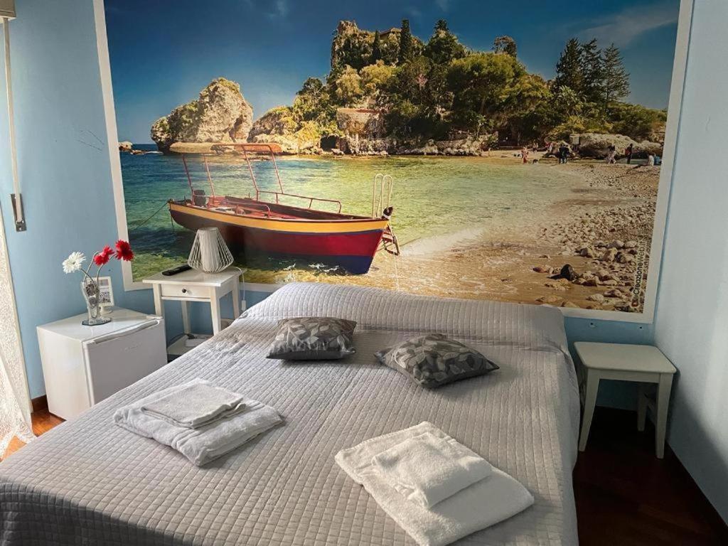 Locami Holiday&Rooms Jolanda Suite 卡塔尼亚 外观 照片