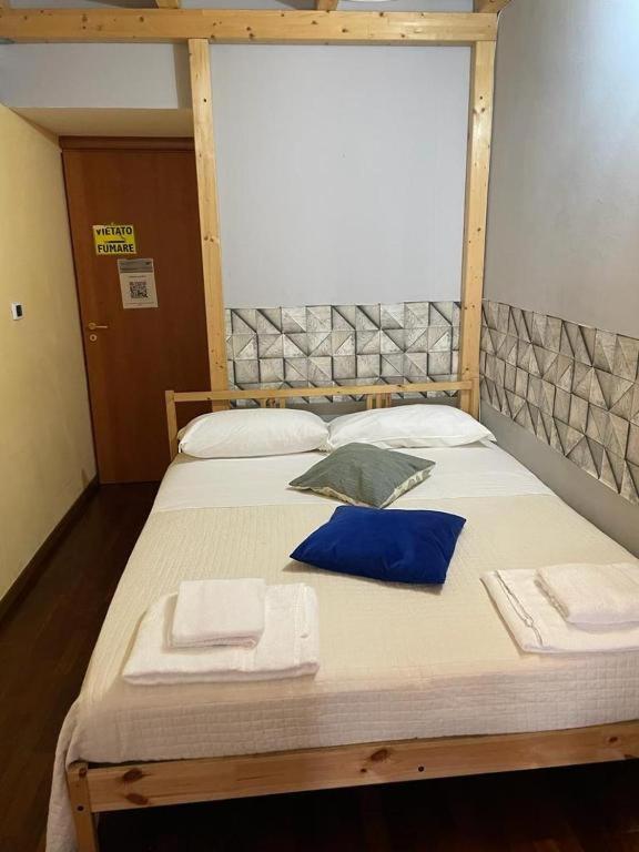 Locami Holiday&Rooms Jolanda Suite 卡塔尼亚 外观 照片
