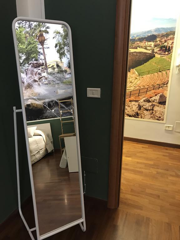 Locami Holiday&Rooms Jolanda Suite 卡塔尼亚 外观 照片